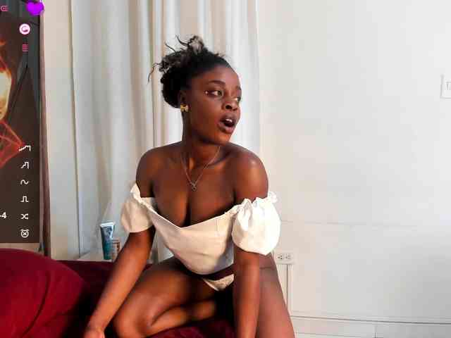 anisha-zambrano webcam