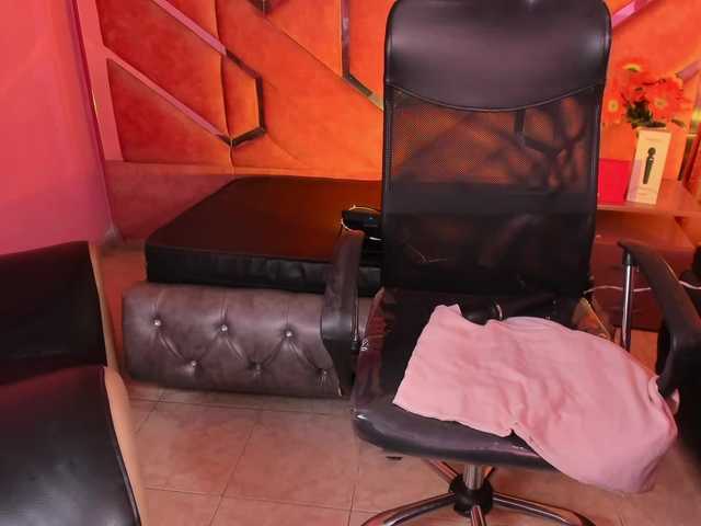 EimyCutte's BongaCams show and profile