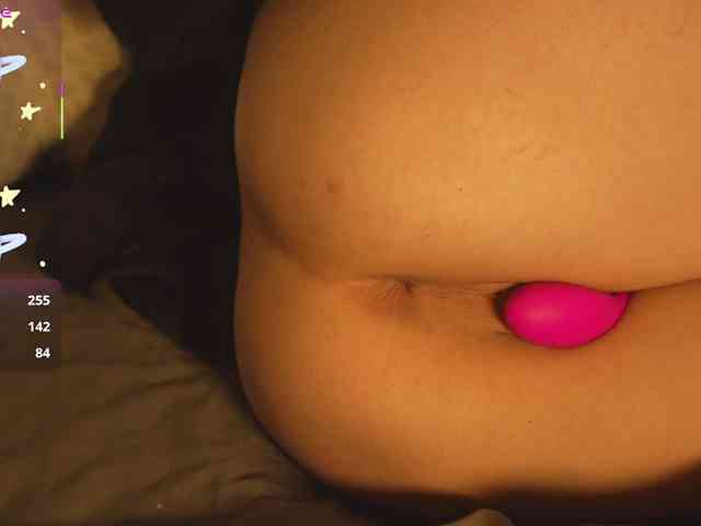 Sashapeachygirl webcam