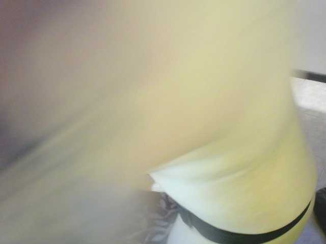 Sex chat gratuit in direct cu CandyYhoney29 pe BongaCams