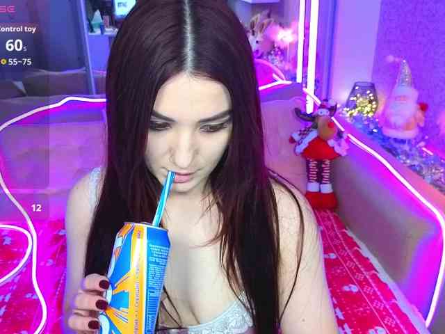 AdeleCherie AdeleCherie