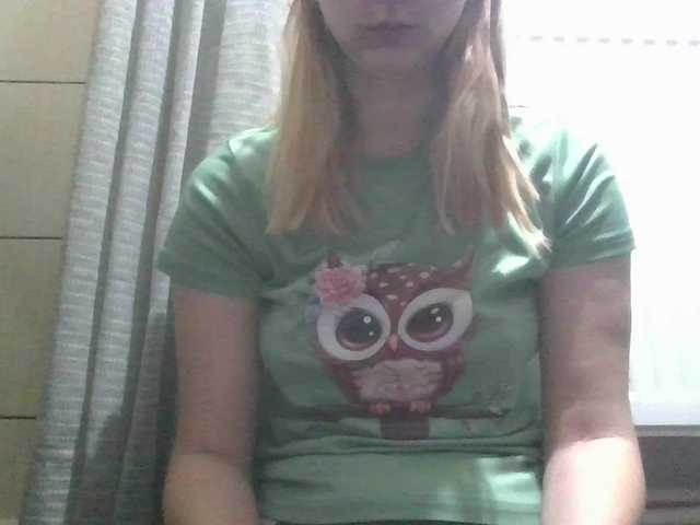 Irenne18's BongaCams show and profile