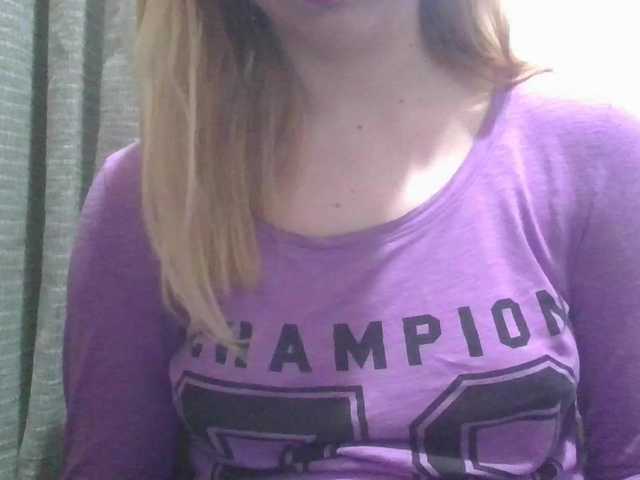 Irenne18's BongaCams show and profile