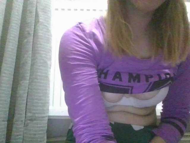 Irenne18's BongaCams show and profile