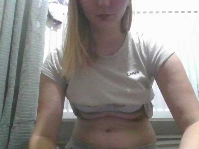 Irenne18's BongaCams show and profile