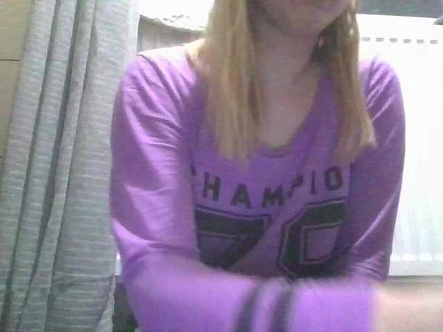 Irenne18's BongaCams show and profile