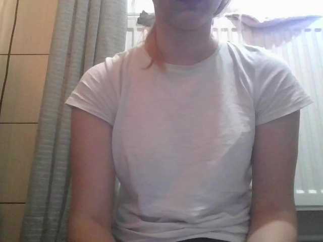 Irenne18's BongaCams show and profile