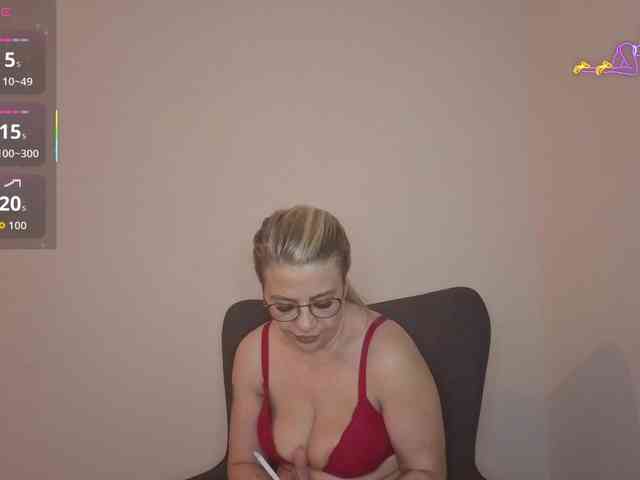 NadyaRubia NadyaRubia