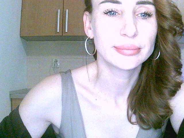 OlixcLaSewx's BongaCams show and profile