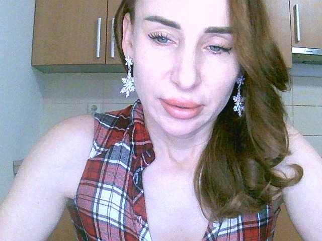 OlixcLaSewx's BongaCams show and profile