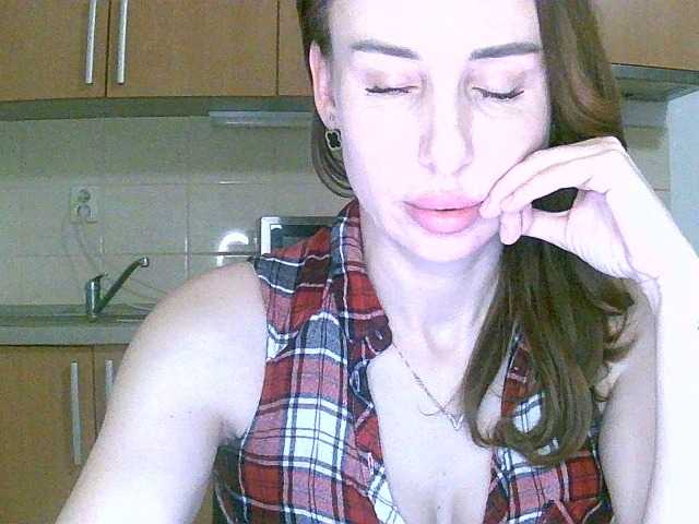 OlixcLaSewx's BongaCams show and profile