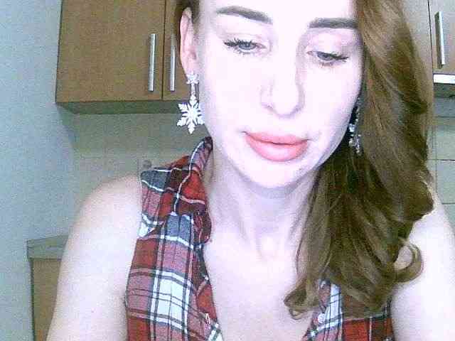 OlixcLaSewx Live Webcam on BongaCams