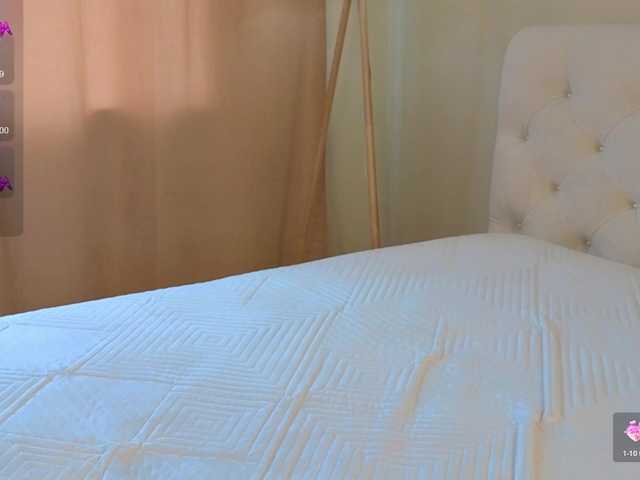 esenue's BongaCams show and profile