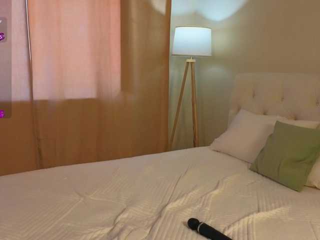 esenue's BongaCams show and profile