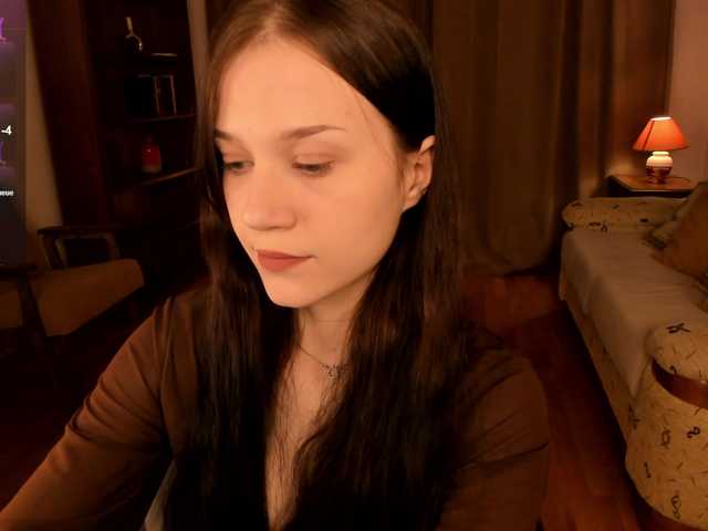 esenue's BongaCams show and profile