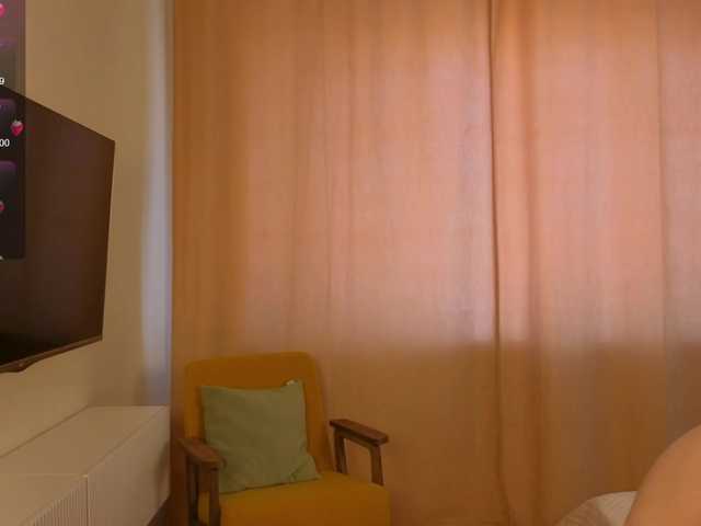 esenue's BongaCams show and profile