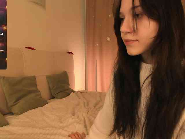 esenue Live Webcam on BongaCams