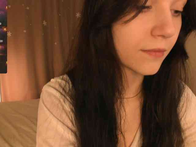 esenue Live Webcam on BongaCams