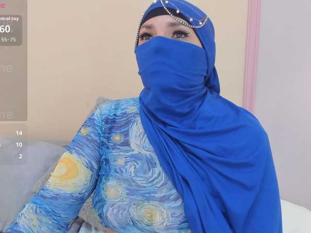 naylaa-'s BongaCams show and profile