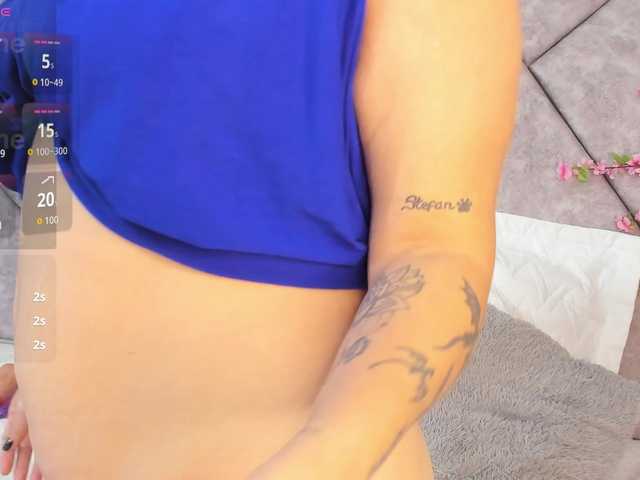 naylaa-'s BongaCams show and profile