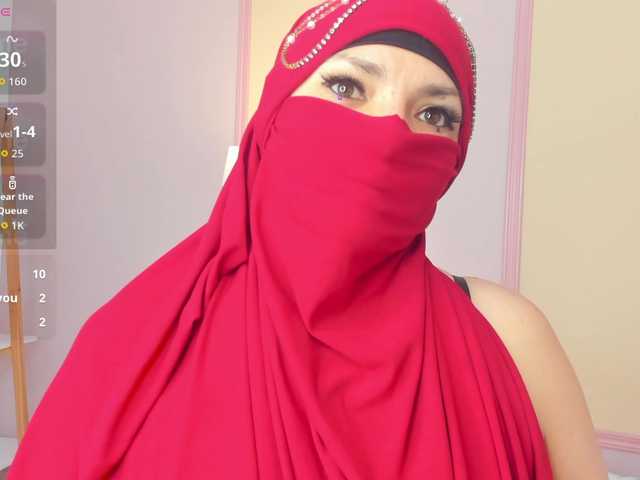 naylaa- live cam profile