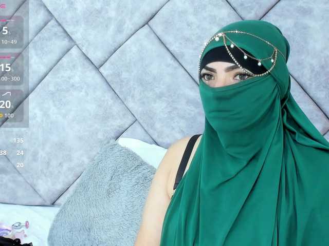 naylaa-'s BongaCams show and profile