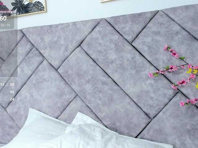 naylaa-'s BongaCams show and profile