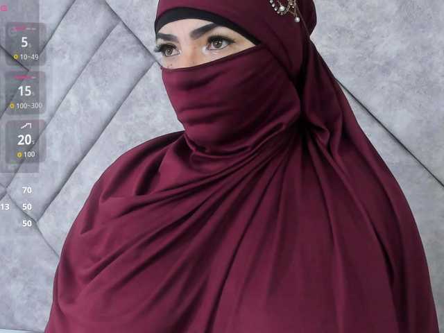 naylaa-'s BongaCams show and profile