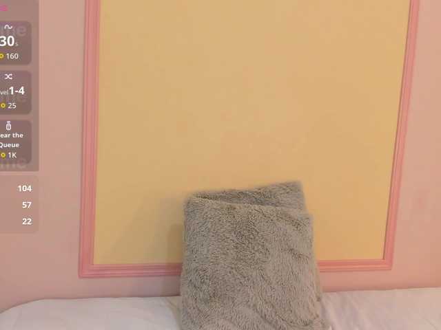 naylaa-'s BongaCams show and profile