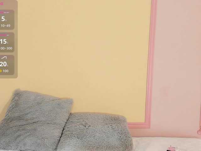 le modèle naylaa- est en webcam porno dans un show sur le site bongacams, il possède les tags suivants: Arab,Brunette,Trimmed