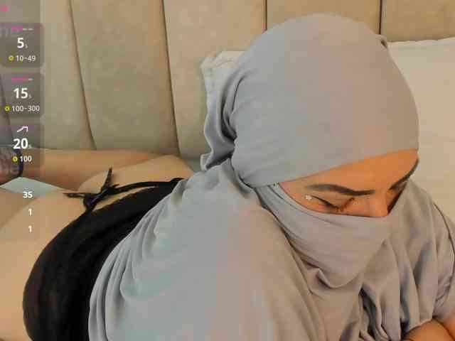 naylaa- Live Webcam on {site_name}