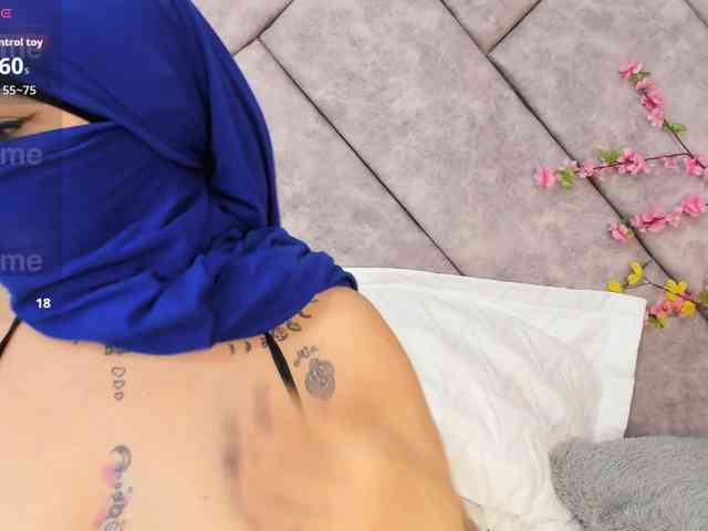 naylaa- Live Webcam on BongaCams