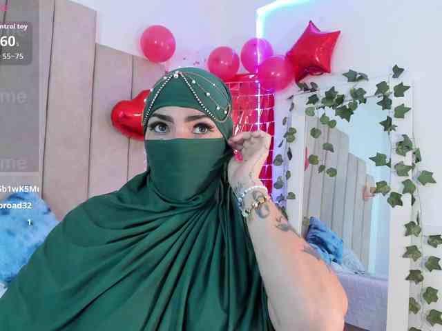 stripper porn Naylaa-