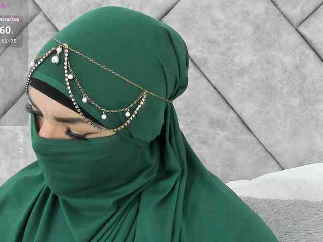 naylaa- Live Webcam on BongaCams