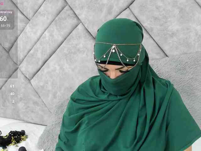 naylaa- Live Webcam on BongaCams