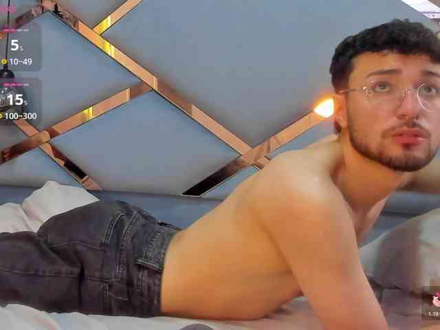 Jonny-Grey Jonny-Grey