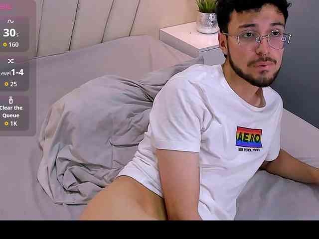 Jonny-Grey Jonny-Grey