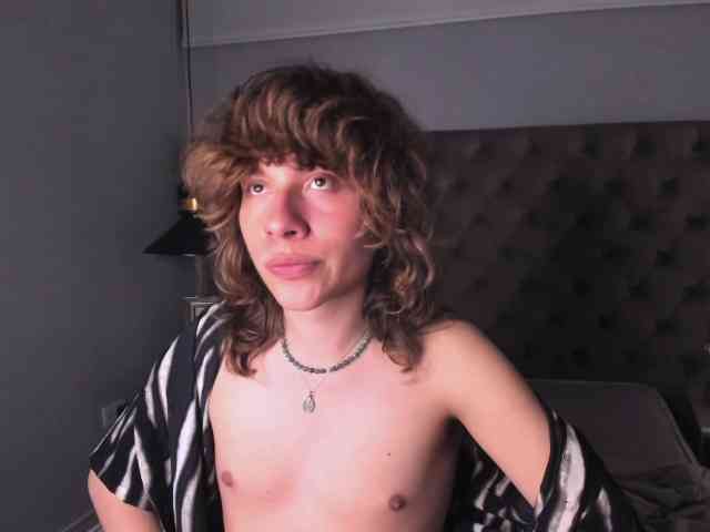 DamienNoir DamienNoir