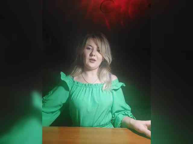 purplemoon1 Live Webcam on BongaCams