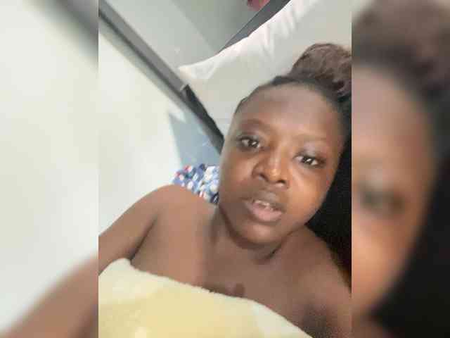 Wendie1 Live Webcam on BongaCams