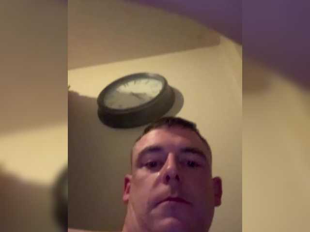  Dannyamy13 chat room