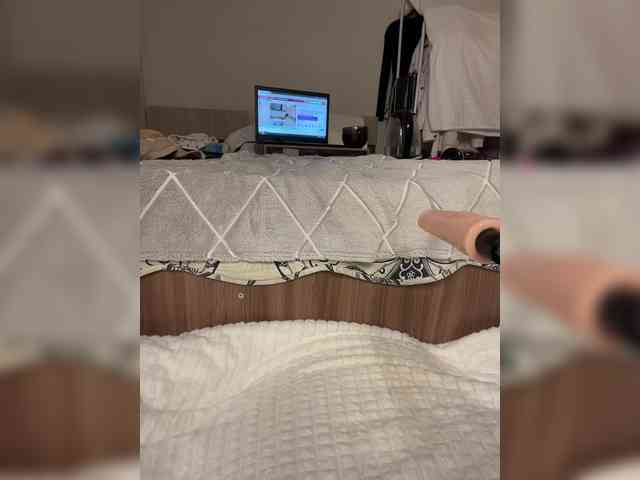 Nicole- Live Webcam on BongaCams