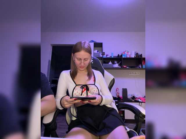 LoveStream69's BongaCams show and profile