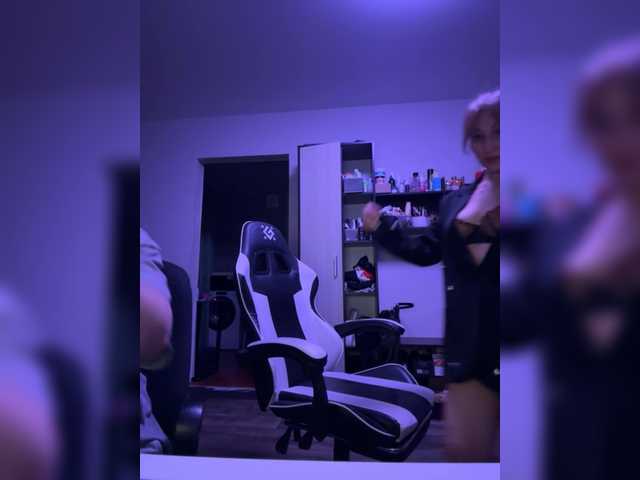 LoveStream69 preview