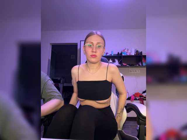 LoveStream69's BongaCams show and profile