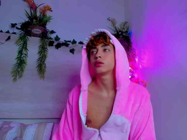 Twinkk-Guy Twinkk-Guy