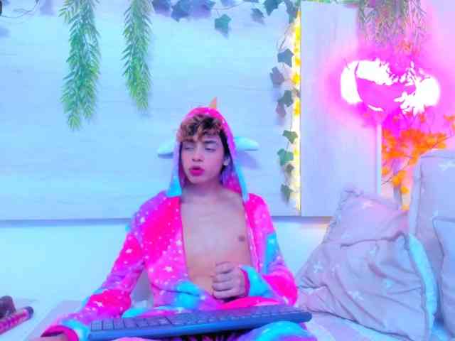 Twinkk-Guy Twinkk-Guy