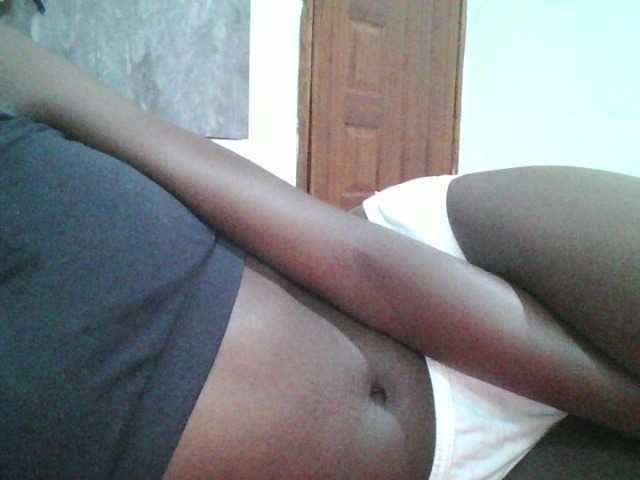 Nunu-30 on BongaCams and RICams