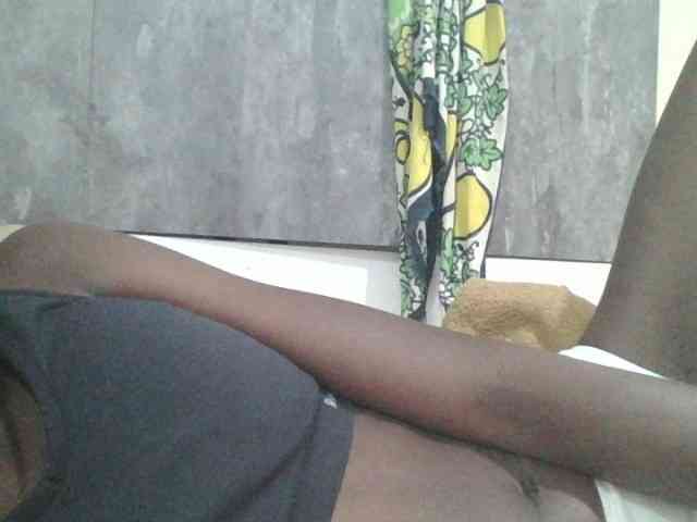 Nunu-30 Live Webcam on BongaCams