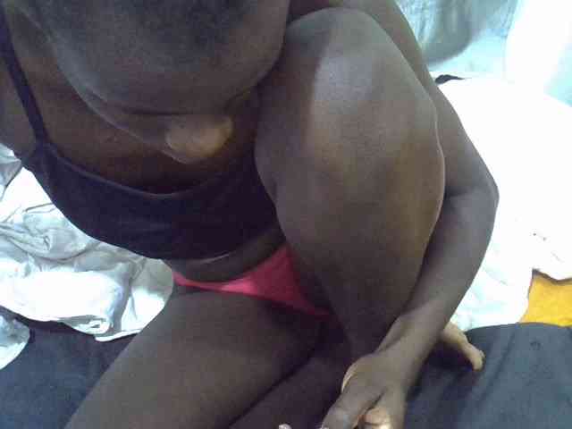 Nunu-30 Live Webcam on BongaCams